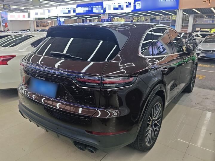 2019 Cayenne 3.0T photo 6