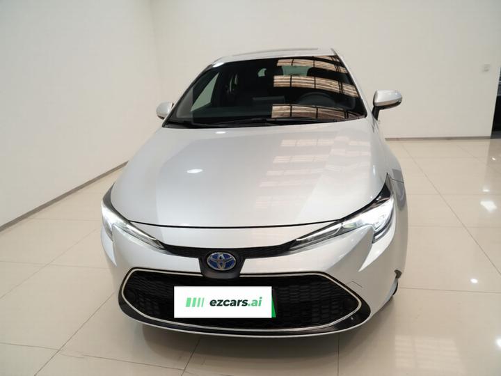 Levin 2022 Hybrid 1.8H E-CVT Luxury photo 2