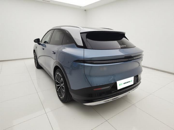 7X 2025 100kWh Long Range RWD ADAS photo 4