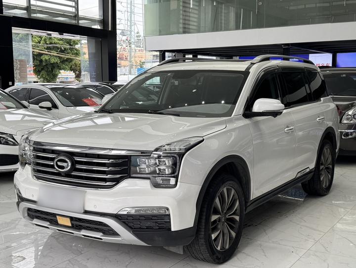 GAC Trumpchi GS8 2017 320T RWD Luxury Connected 7-Seater