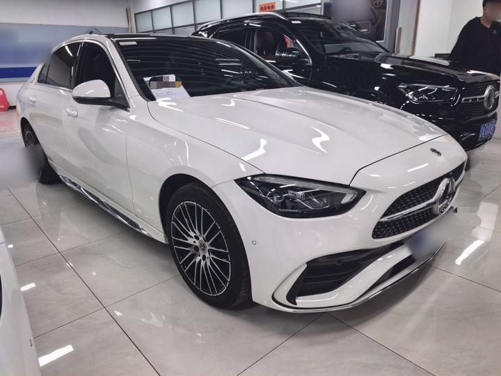 C-Class 2023 Facelift C 260 L Sport photo 3