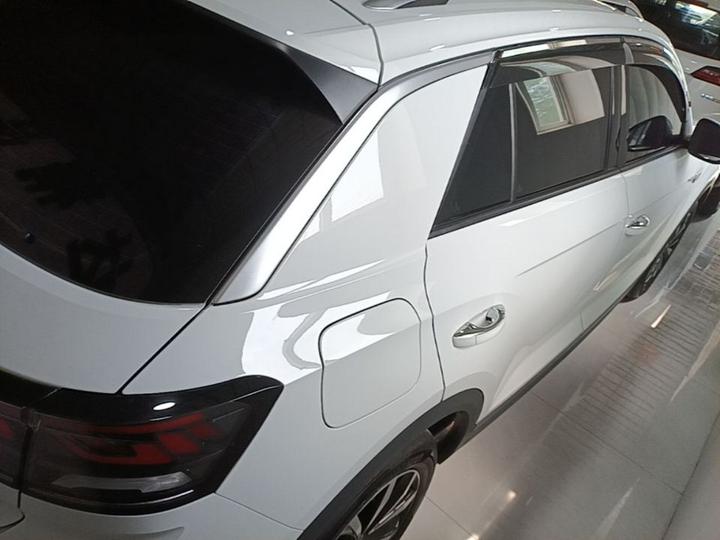 T-Roc 2025 280TSI DSG RWD photo 4