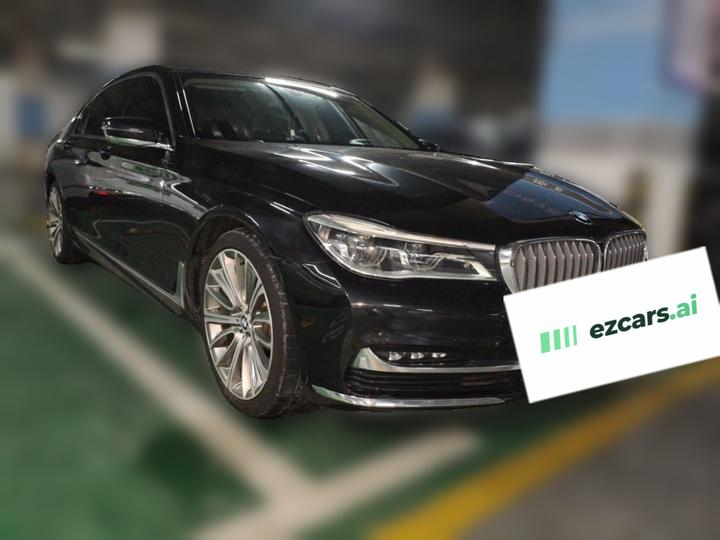 7 Series 2018 740Li Leading Excellence photo 3