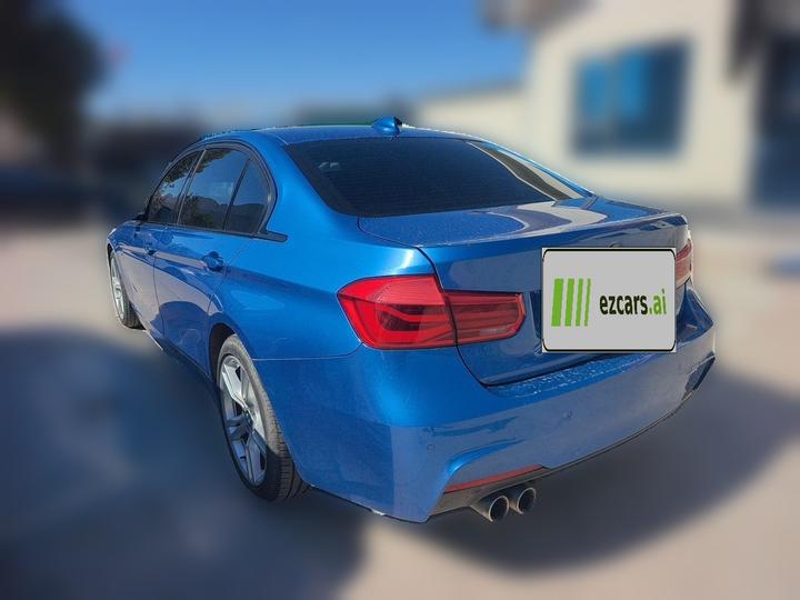3 Series 2019 320Li M Sport Package photo 4