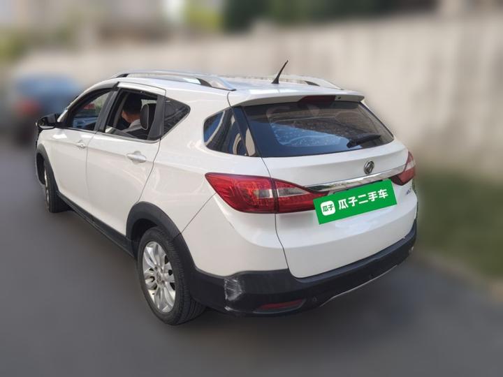 AX3 2016 1.5L AT photo 5