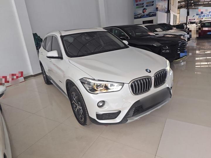 X1 2018 sDrive18Li Exclusive photo 3