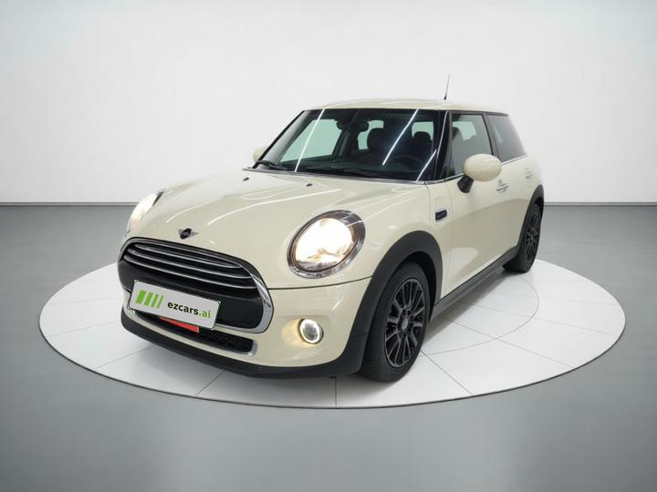 2021 1.5T ONE PLUS 5-Door