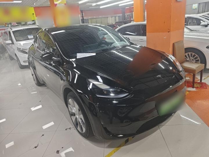 Model Y 2022 Facelift RWD photo 3