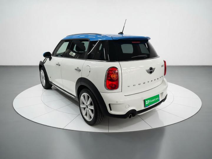 Countryman 2015 1.6T COOPER S ALL4 photo 4