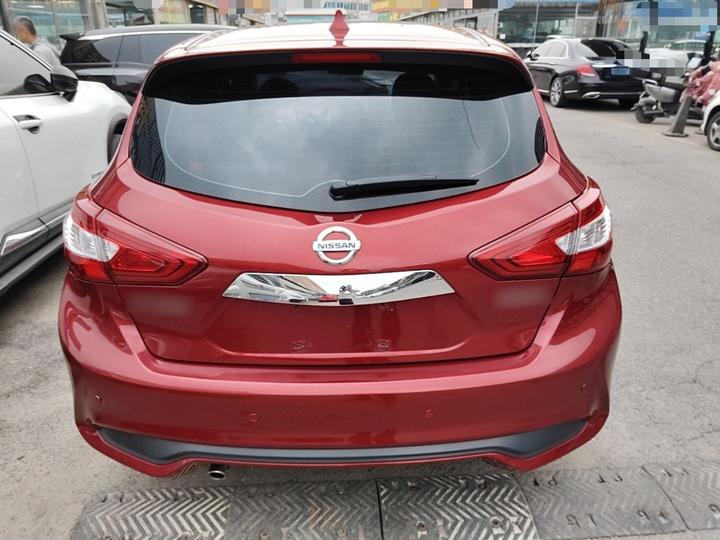 Tiida 2021 1.6L CVT photo 3