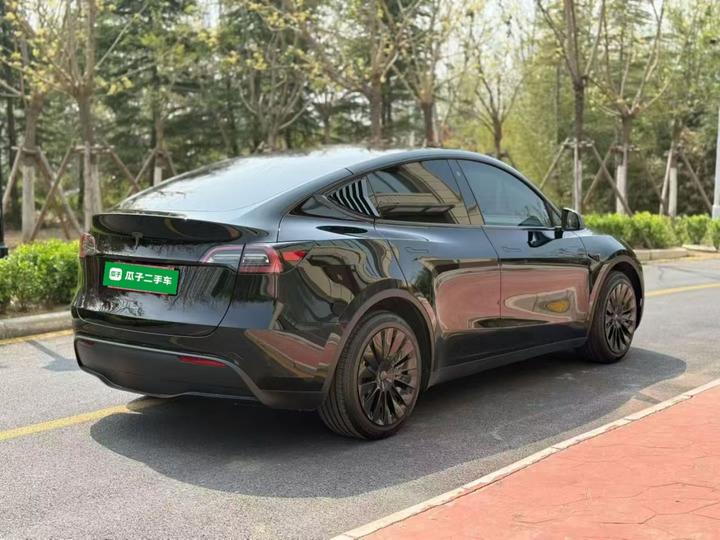 Model Y 2022 Facelift Long Range AWD photo 6