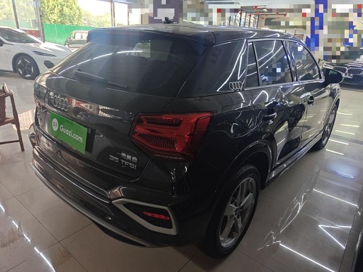 Q2L 2022 35 TFSI Progressive photo 4
