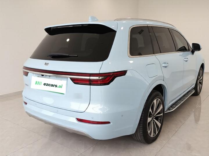 Li Auto ONE 2021 EREV 6-Seater photo 6