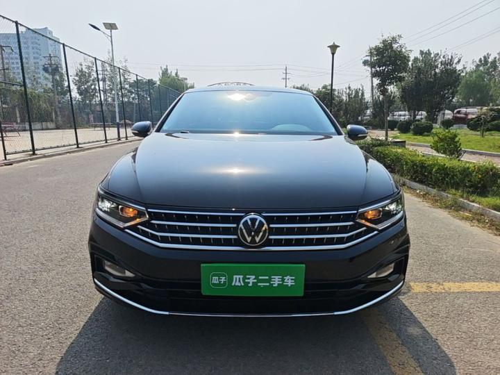 Magotan 2023 200 Anniversary Edition 330TSI DSG Luxury photo 2