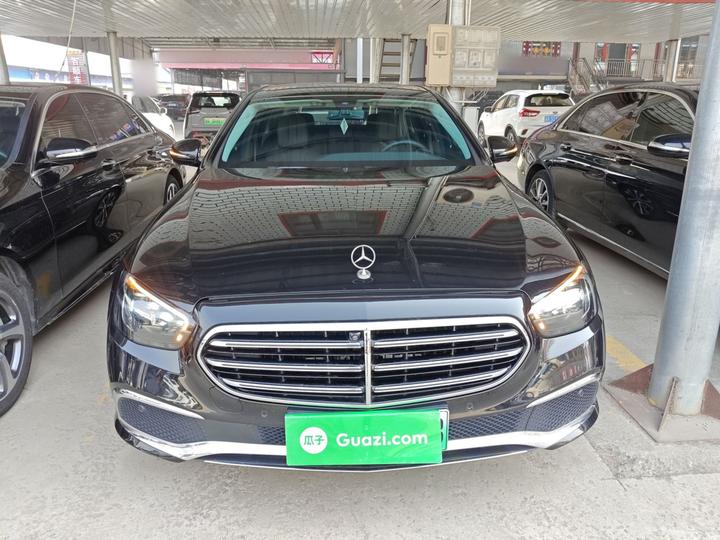 E-Class EV 2022 Facelift E 350 e L PHEV photo 2