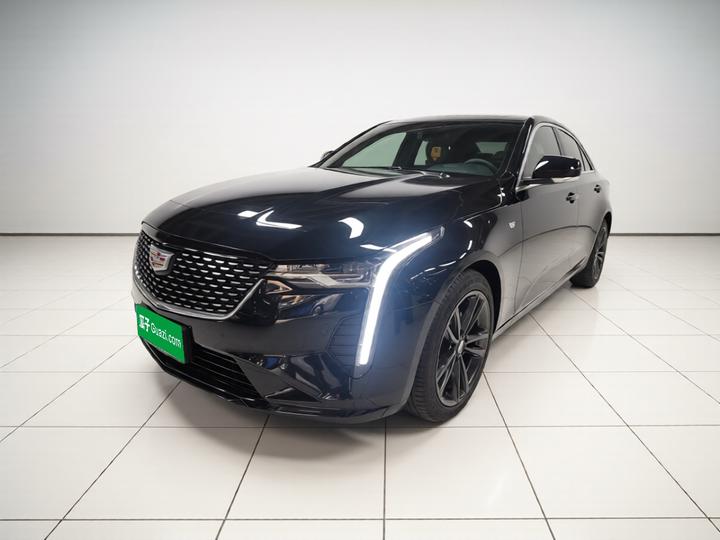 CT4 2021 28T Luxury