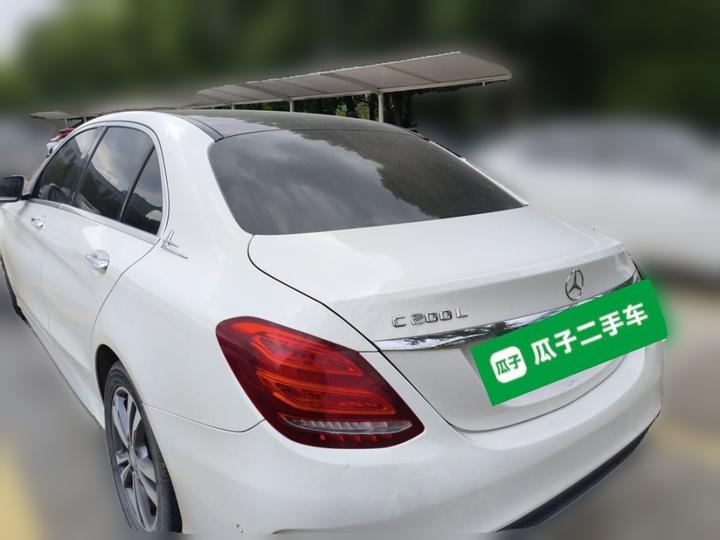 C-Class 2015 Facelift C 200 L Sport photo 4
