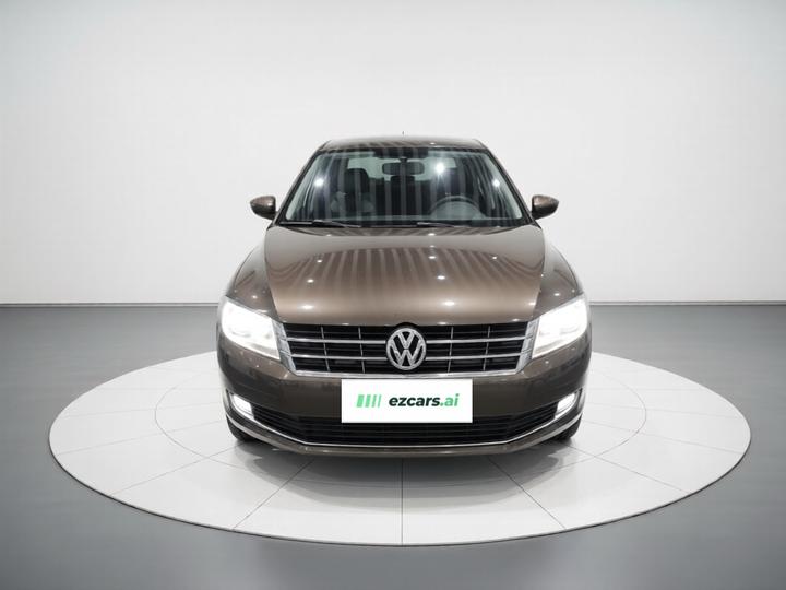 2013 1.6L AT Comfort photo 2