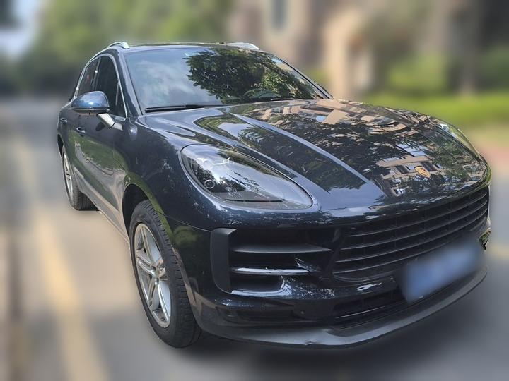 2018 Macan 2.0T photo 3
