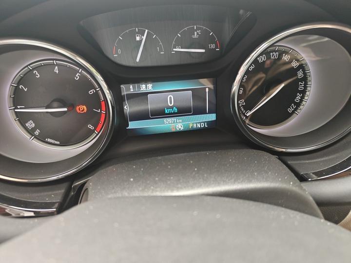 Verano 2015 Sedan 15S AT Leading photo 2