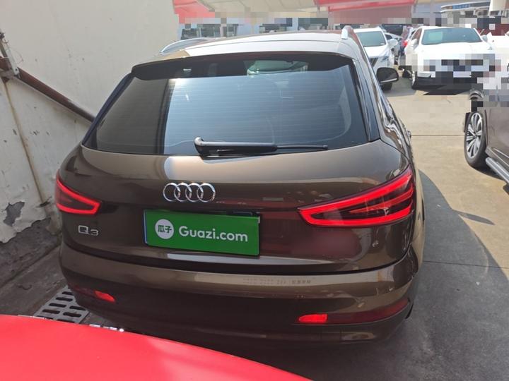 Q3 2015 35 TFSI photo 3