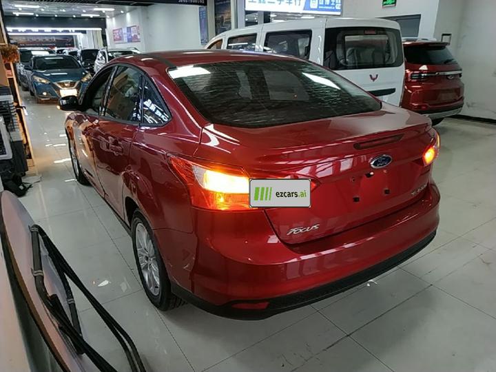 Focus 2012 Sedan 1.6L AT Comfort photo 4