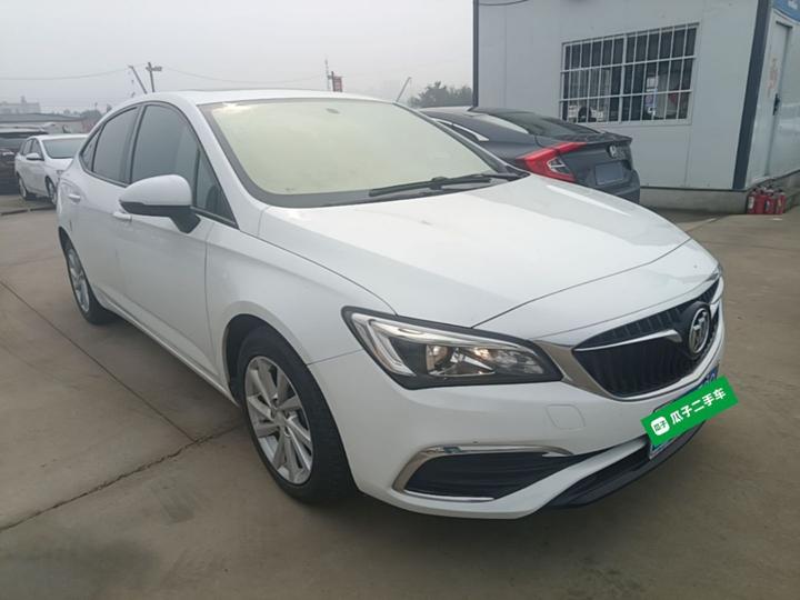 Verano 2018 Sedan 15S AT Progressive photo 3