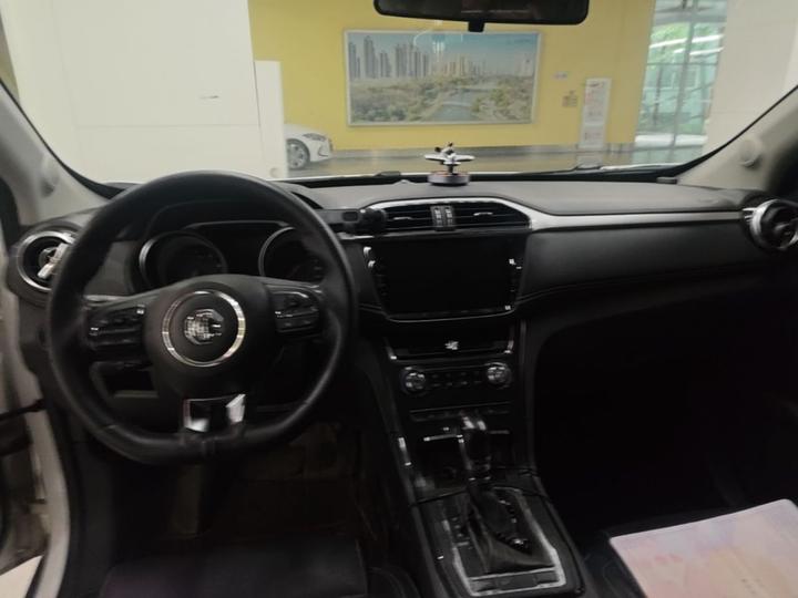 GS 2017 20T AT Exclusive photo 6