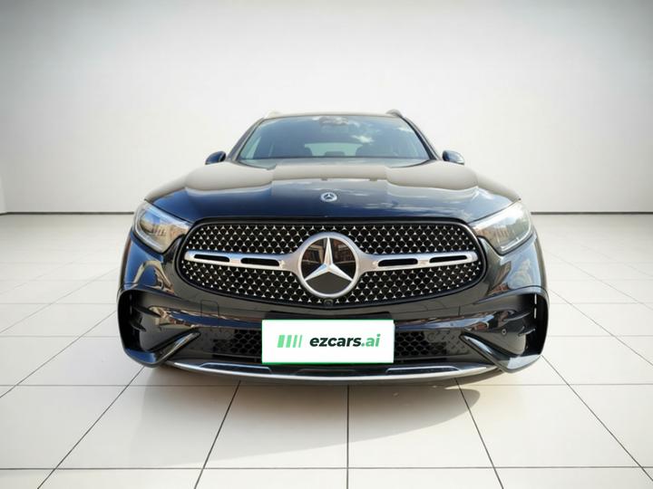 GLC 2024 GLC 260 L 4MATIC Dynamic 5-Seater photo 2