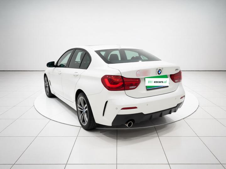 1 Series 2019 118i M Sport Package photo 4