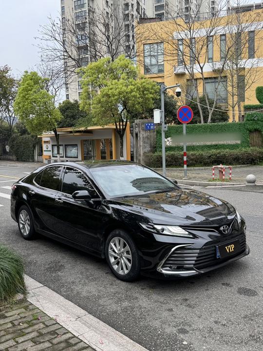 Camry 2021 2.0G Luxury photo 3