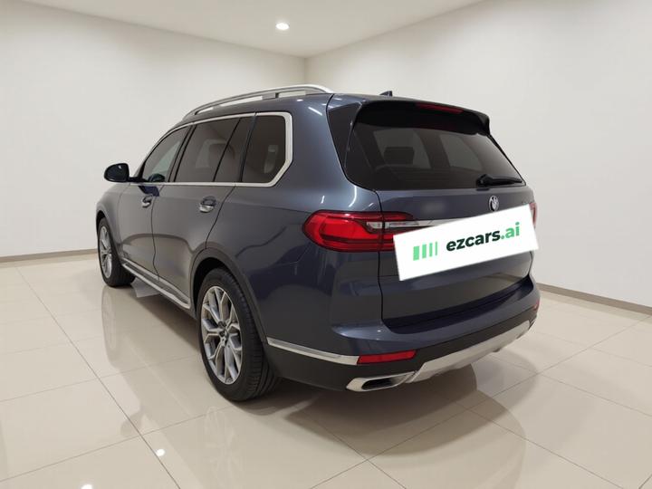 X7 2022 xDrive40i Leading Luxury photo 4