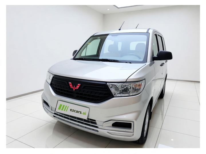Wuling Hongguang V 2022 1.5L LAR