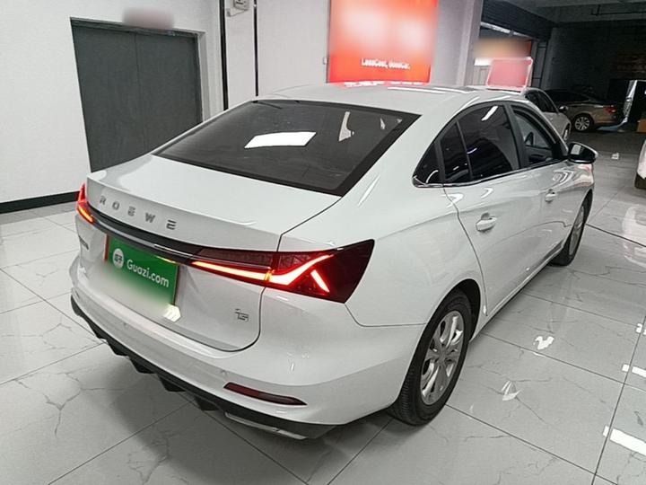 i5 2023 1.5L CVT Luxury photo 4