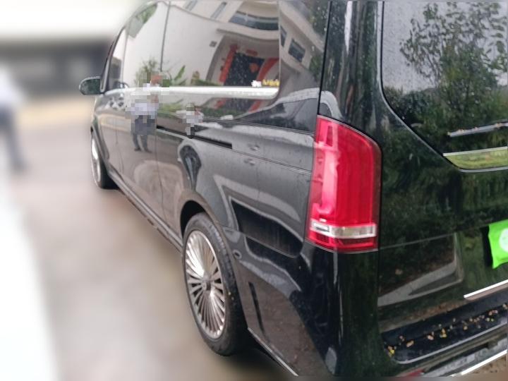 V-Class 2020 V 260 L Long Wheelbase Luxury photo 4