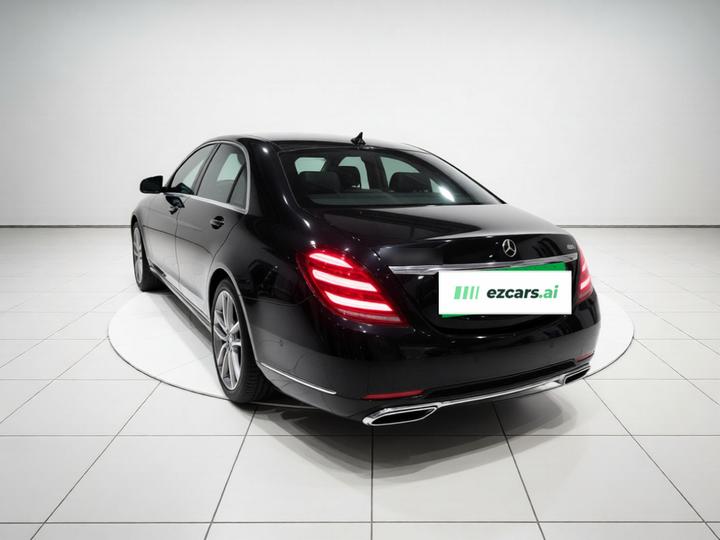 S-Class 2018 S 320 L photo 4