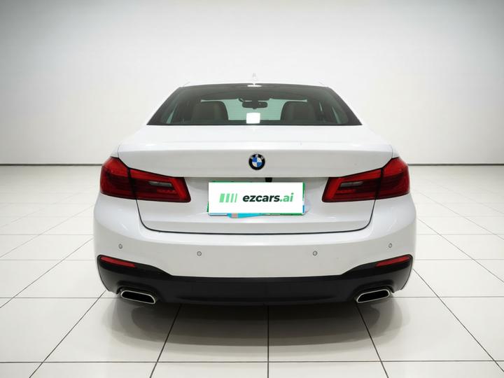 5 Series 2018 525Li M Sport Package photo 5