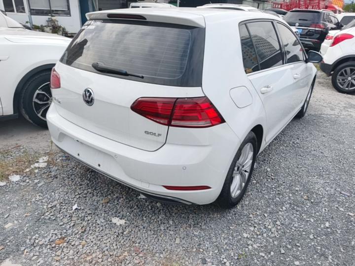 Golf 2018 1.6L AT Comfort photo 4