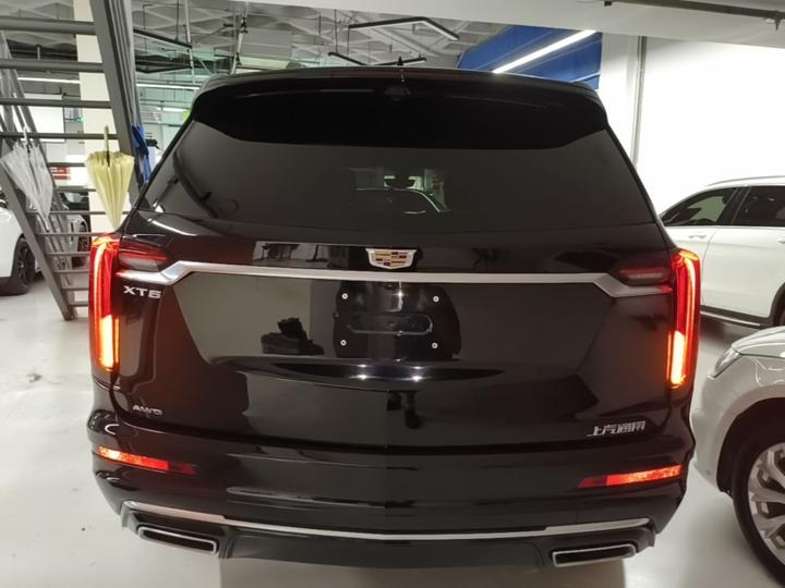 XT6 2022 2.0T 6-Seater AWD Luxury photo 3