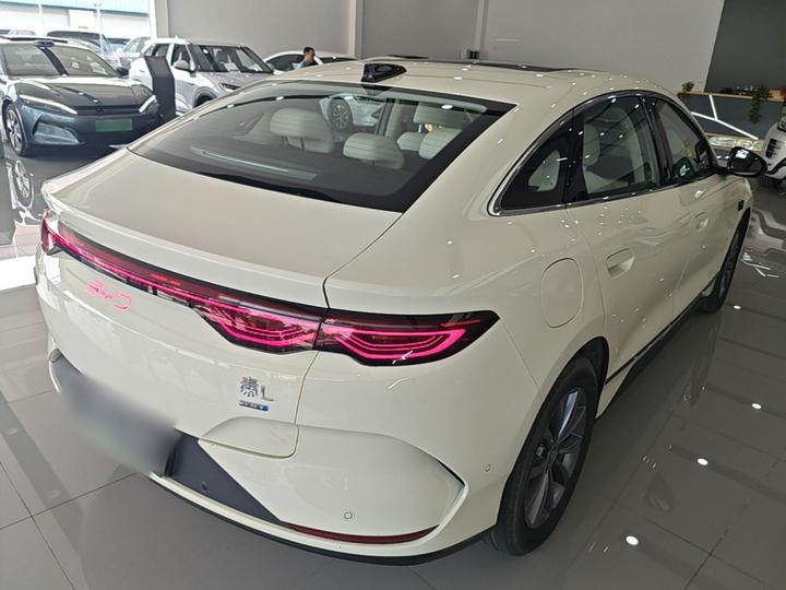 Qin L 2025 EV 545KM photo 4