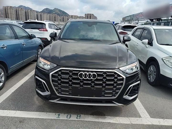 Q5L 2021 40 TFSI Luxury Dynamic photo 2