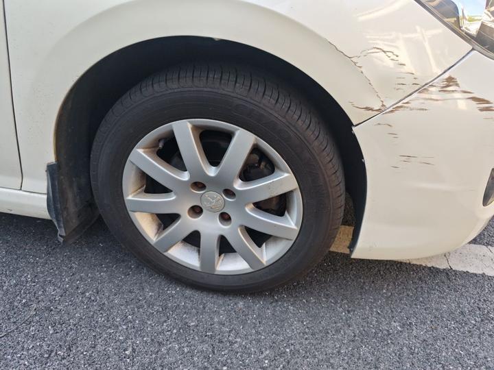 308 2014 Classic 1.6L AT photo 8