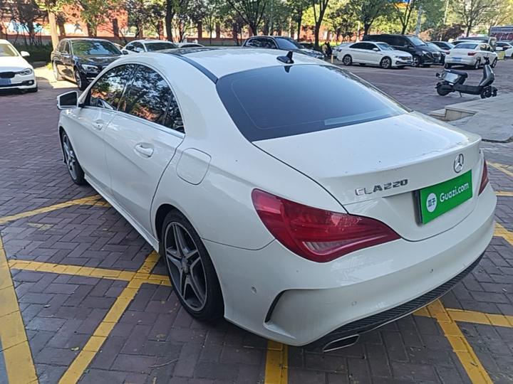 CLA 2016 CLA 220 4MATIC photo 4