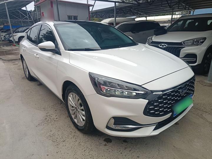 Focus 2021 Sedan EcoBoost 180 AT photo 3