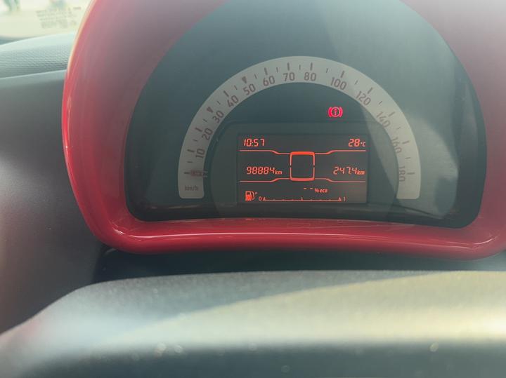 forfour 2018 1.0L 52 photo 8