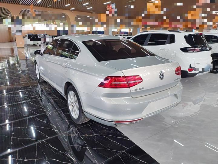 Magotan 2017 330TSI DSG Luxury photo 4