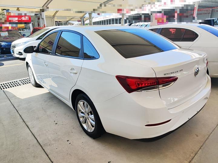 Excelle 2021 Facelift Classic 1.5L AT Progressive photo 4