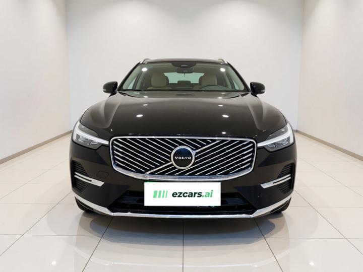 XC60 2026 B5 AWD Luxury photo 2