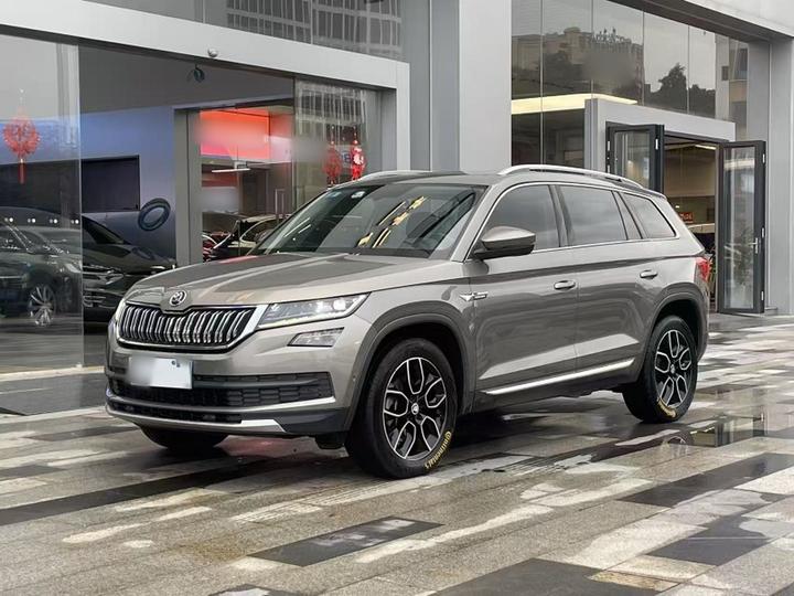 Kodiaq 2019 Facelift TSI330 7-Seater RWD Luxury Preferred China VI