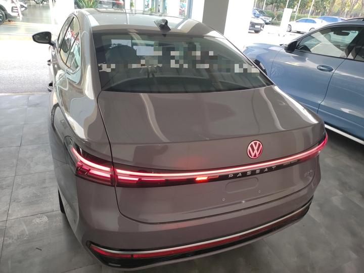 Passat 2025 Pro 380TSI photo 3